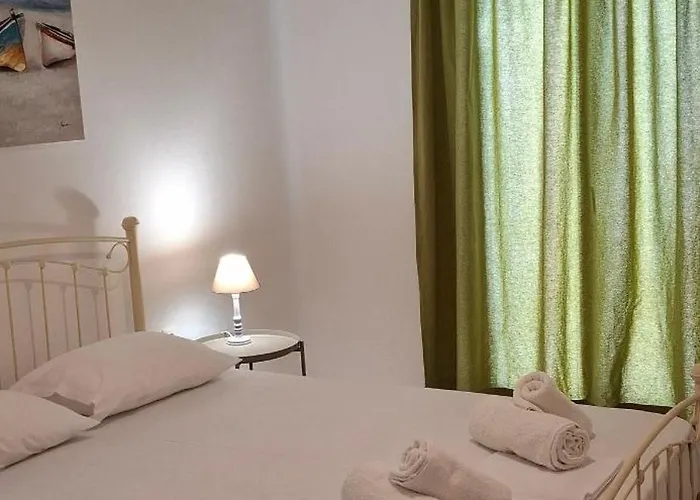 Blueberry Villa, Parikia