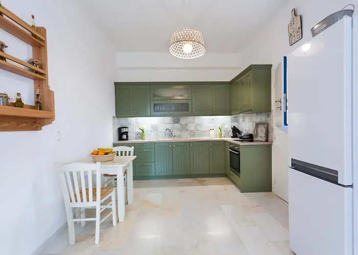 Blueberry Villa, Parikia *